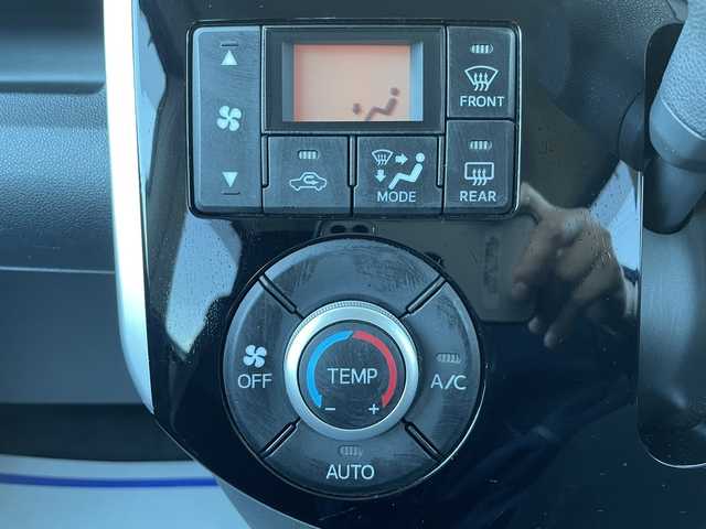 ダイハツ タント カスタム X 宮城県 2017(平29)年 10.4万km ブラックマイカメタリック 【(株)IDOMが運営する【じしゃロン仙台店】の自社ローン対象車両になります。こちらは現金ご利用時の価格です。自社ローンご希望の方は別途その旨お申付け下さい。】/ /・ワンオーナー/・SDナビ/・フルセグ/・buletooth/・パワースライドドア/・バックカメラ/・スマートキー/・LED