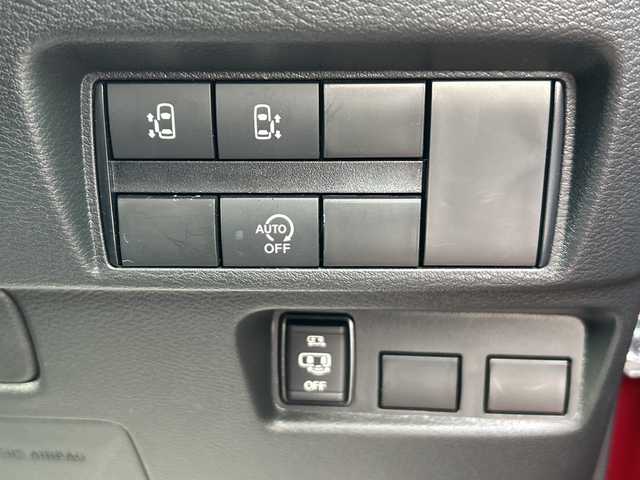 日産 ルークス HWS X プロパイロットED 福岡県 2022(令4)年 0.8万km スパークリングレッド/ブラック 純正9インチナビ/（AM/FM/Bluetooth/HDMI/フルセグ）/アラウンドビューモニター/プロパイロット/前後ドライブレコーダー/LEDヘッドライト/フォグランプ/電動パーキングブレーキ/ステアリングスイッチ/送風機/電動格納ミラー/ドアバイザー/スペアキー