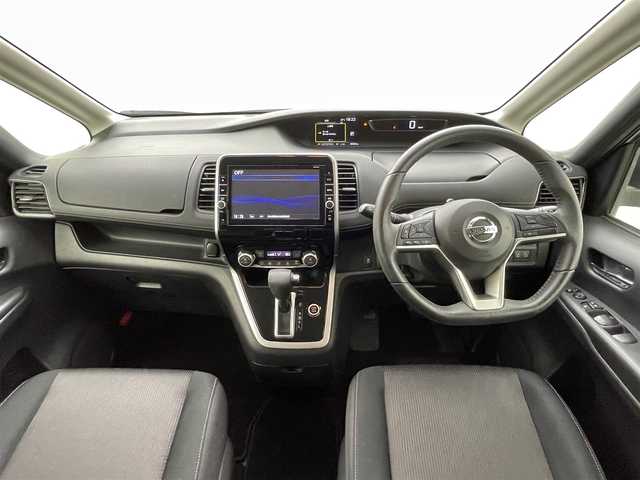 日産 セレナ ハイウェイスター 熊本県 2017(平29)年 4.6万km インペリアルアンバーP 純正ナビMM516D-L　/（フルセグ/CD/DVD/SD/Bluetooth/AUX/USB）/両側パワースライドドア　/ハンズフリー　/Bカメラ　/クルーズコントロール　/LDW/エマージェンシーブレーキ　/ETC /LEDオートライト　/電動格納ウィンカーミラー　/フォグランプ　/スマートキー　/アイドリングストップ/取扱説明書/保証書