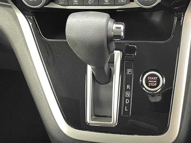 日産 セレナ ハイウェイスター 熊本県 2017(平29)年 4.6万km インペリアルアンバーP 純正ナビMM516D-L　/（フルセグ/CD/DVD/SD/Bluetooth/AUX/USB）/両側パワースライドドア　/ハンズフリー　/Bカメラ　/クルーズコントロール　/LDW/エマージェンシーブレーキ　/ETC /LEDオートライト　/電動格納ウィンカーミラー　/フォグランプ　/スマートキー　/アイドリングストップ/取扱説明書/保証書