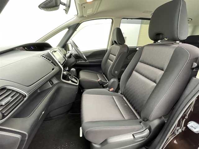 日産 セレナ ハイウェイスター 熊本県 2017(平29)年 4.6万km インペリアルアンバーP 純正ナビMM516D-L　/（フルセグ/CD/DVD/SD/Bluetooth/AUX/USB）/両側パワースライドドア　/ハンズフリー　/Bカメラ　/クルーズコントロール　/LDW/エマージェンシーブレーキ　/ETC /LEDオートライト　/電動格納ウィンカーミラー　/フォグランプ　/スマートキー　/アイドリングストップ/取扱説明書/保証書