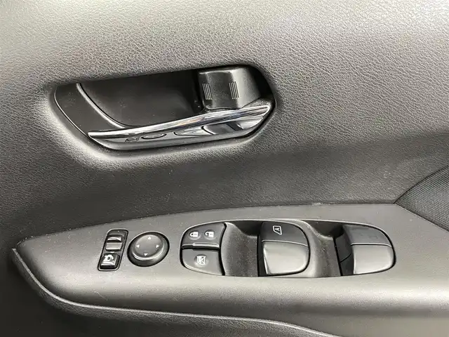 日産 セレナ ハイウェイスター 熊本県 2017(平29)年 4.6万km インペリアルアンバーP 純正ナビMM516D-L　/（フルセグ/CD/DVD/SD/Bluetooth/AUX/USB）/両側パワースライドドア　/ハンズフリー　/Bカメラ　/クルーズコントロール　/LDW/エマージェンシーブレーキ　/ETC /LEDオートライト　/電動格納ウィンカーミラー　/フォグランプ　/スマートキー　/アイドリングストップ/取扱説明書/保証書