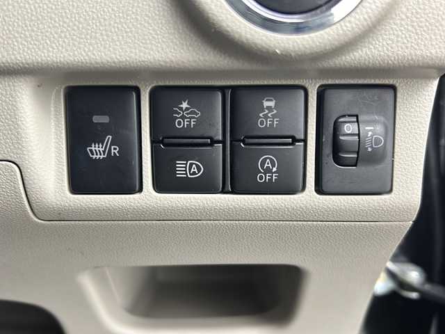 ダイハツ ムーヴ X リミテッドⅡ SAⅢ 鳥取県 2020(令2)年 3.2万km ブラックマイカメタリック 純正ナビ/(CD/DVD/BT/SD/iPod)/フルセグTV/バックカメラ/ETC/衝突軽減ブレーキ/前方ドライブレコーダー/シートヒーター/HIDヘッドライト/オートライト/オートハイビーム/ヘッドライトレベライザー/ステアリングリモコン/スマートキー/ドアバイザー/純正フロアマット/純正アルミ14インチ