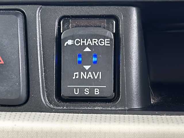 ダイハツ ムーヴ X リミテッドⅡ SAⅢ 鳥取県 2020(令2)年 3.2万km ブラックマイカメタリック 純正ナビ/(CD/DVD/BT/SD/iPod)/フルセグTV/バックカメラ/ETC/衝突軽減ブレーキ/前方ドライブレコーダー/シートヒーター/HIDヘッドライト/オートライト/オートハイビーム/ヘッドライトレベライザー/ステアリングリモコン/スマートキー/ドアバイザー/純正フロアマット/純正アルミ14インチ