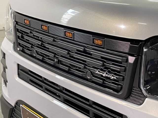 ホンダ Ｎ ＢＯＸ 長野県 2024(令6)年 1.2万km プレミアムサンライトホワイトパール AIS検査済み【2503051906】/4WD(フル）/LEDヘッドライト/オートライト/両側パワスラ/純正フロアマット/スマートキー/ディスプレイオーディオ/USB入力端子/Bluetooth接続/ETC/シートヒーター/AAC/障害物センサー/盗難防止装置/オートマチックハイビーム/バックカメラ/踏み間違い防止/レーンキープアシスト/横滑り防止/衝突被害軽減ブレーキ/ACC/15AW WEDS　マッドヴァンス07(社外）/TOYOオープンカントリーR/T（社外）/エスペリア　リフトアップキット（社外）/サイドドアガーニッシュ（社外）/ダムド　Angieフェイスチェンジキット（社外）/フロントカメラ（社外）/モニター（社外）/社外パーツ取付有