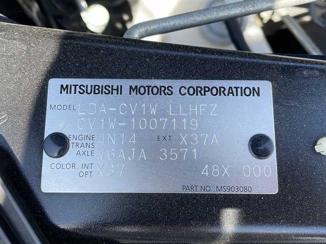 三菱 デリカＤ：５ D－Power package 秋田県 2015(平27)年 8.6万km ダイヤモンドブラックマイカ 登録時走行距離86098km/純正メモリナビ/純正ETC/両側パワースライドドア/純正AW/パドルシフト/運助シートヒーター/スペアキー