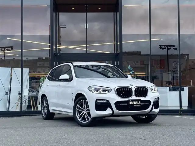 ＢＭＷ Ｘ３ xDrive20d Mスポーツ 福岡県 2018(平30)年 5.2万km アルピンホワイトⅢ ・アクティブクルーズコントロール/・純正HDDナビ/USB/Bluetooth/CD/DVD/・全方位カメラ/・黒革シート/シートヒーター/・社外前後ドライブレコーダー/・フルセグ/・ETC/・純正19AW/・プッシュスタート/・パーキングアシスト/・アイドリングストップ/・スマートキー/・スペアキー/・パーキングアシスト/・レーンキープアシスト/・オートライト/。LEDライト/・保証書/・取扱説明書/・ワイヤレス充電/・パドルシフト