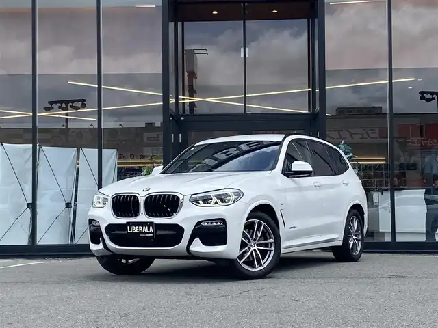 ＢＭＷ Ｘ３ xDrive20d Mスポーツ 福岡県 2018(平30)年 5.2万km アルピンホワイトⅢ ・アクティブクルーズコントロール/・純正HDDナビ/USB/Bluetooth/CD/DVD/・全方位カメラ/・黒革シート/シートヒーター/・社外前後ドライブレコーダー/・フルセグ/・ETC/・純正19AW/・プッシュスタート/・パーキングアシスト/・アイドリングストップ/・スマートキー/・スペアキー/・パーキングアシスト/・レーンキープアシスト/・オートライト/。LEDライト/・保証書/・取扱説明書/・ワイヤレス充電/・パドルシフト