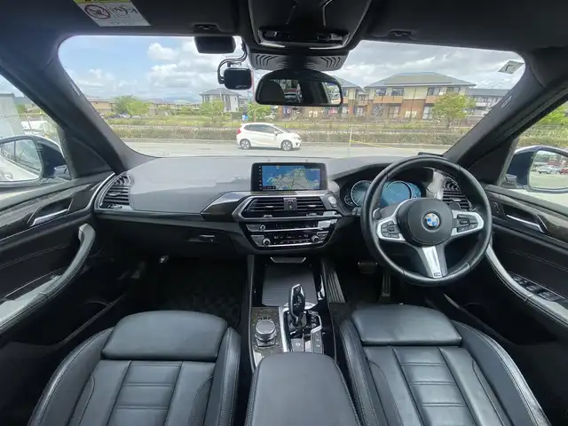 ＢＭＷ Ｘ３ xDrive20d Mスポーツ 福岡県 2018(平30)年 5.2万km アルピンホワイトⅢ ・アクティブクルーズコントロール/・純正HDDナビ/USB/Bluetooth/CD/DVD/・全方位カメラ/・黒革シート/シートヒーター/・社外前後ドライブレコーダー/・フルセグ/・ETC/・純正19AW/・プッシュスタート/・パーキングアシスト/・アイドリングストップ/・スマートキー/・スペアキー/・パーキングアシスト/・レーンキープアシスト/・オートライト/。LEDライト/・保証書/・取扱説明書/・ワイヤレス充電/・パドルシフト