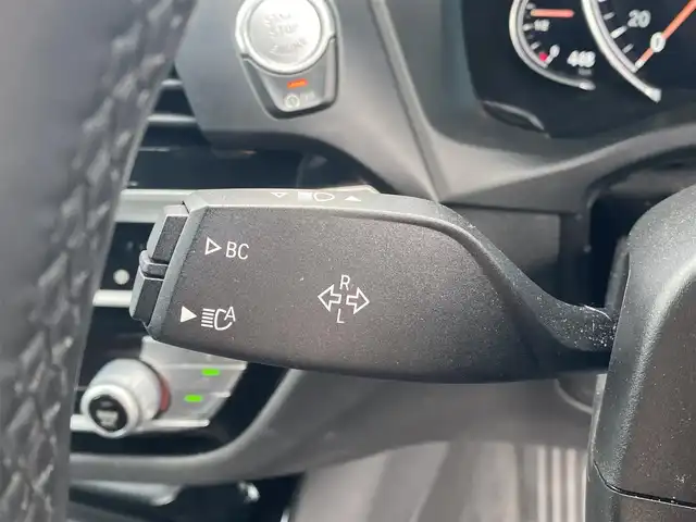 ＢＭＷ Ｘ３ xDrive20d Mスポーツ 福岡県 2018(平30)年 5.2万km アルピンホワイトⅢ ・アクティブクルーズコントロール/・純正HDDナビ/USB/Bluetooth/CD/DVD/・全方位カメラ/・黒革シート/シートヒーター/・社外前後ドライブレコーダー/・フルセグ/・ETC/・純正19AW/・プッシュスタート/・パーキングアシスト/・アイドリングストップ/・スマートキー/・スペアキー/・パーキングアシスト/・レーンキープアシスト/・オートライト/。LEDライト/・保証書/・取扱説明書/・ワイヤレス充電/・パドルシフト