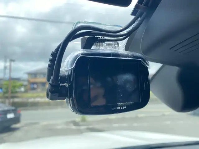 ＢＭＷ Ｘ３ xDrive20d Mスポーツ 福岡県 2018(平30)年 5.2万km アルピンホワイトⅢ ・アクティブクルーズコントロール/・純正HDDナビ/USB/Bluetooth/CD/DVD/・全方位カメラ/・黒革シート/シートヒーター/・社外前後ドライブレコーダー/・フルセグ/・ETC/・純正19AW/・プッシュスタート/・パーキングアシスト/・アイドリングストップ/・スマートキー/・スペアキー/・パーキングアシスト/・レーンキープアシスト/・オートライト/。LEDライト/・保証書/・取扱説明書/・ワイヤレス充電/・パドルシフト