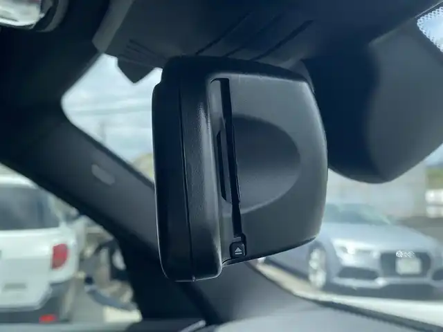 ＢＭＷ Ｘ３ xDrive20d Mスポーツ 福岡県 2018(平30)年 5.2万km アルピンホワイトⅢ ・アクティブクルーズコントロール/・純正HDDナビ/USB/Bluetooth/CD/DVD/・全方位カメラ/・黒革シート/シートヒーター/・社外前後ドライブレコーダー/・フルセグ/・ETC/・純正19AW/・プッシュスタート/・パーキングアシスト/・アイドリングストップ/・スマートキー/・スペアキー/・パーキングアシスト/・レーンキープアシスト/・オートライト/。LEDライト/・保証書/・取扱説明書/・ワイヤレス充電/・パドルシフト