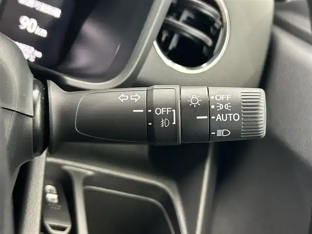 ホンダ Ｎ ＷＧＮ カスタム L 鹿児島県 2024(令6)年 0.1万km メテオロイドグレーメタリック ワンオーナー/純正ナビ/(フルセグ/BluetootAM/FM)/純正前方ドライブレコーダー/ETC/バックカメラ/前席シートヒーター/ホンダセンシング/　・衝突被害軽減ブレーキ/　・先行車発進お知らせ機能/　・歩行者事故低減ブレーキ/　・路外逸脱抑制機能/　・標識認識機能/　・オートハイビーム/　・渋滞追従機能付アダプティブクルーズコントロール/　・車線維持支援システム/　・誤発進抑制機能/電動パーキングブレーキ/オートブレーキホールド/本革巻きステアリング/ステアリングリモコン/純正アルミホイール/純正フロアマット/ドアバイザー/LEDフォグランプ