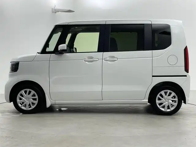 ホンダ Ｎ ＢＯＸ 福井県 2024(令6)年 0.1万km プラチナホワイトパール Honda SENSING/〇衝突軽減ブレーキ（CMBS）/〇先行車発進お知らせ機能/〇歩行者事故低減ステアリング/〇路外逸脱抑制機能/〇標識認識機能/〇渋滞追従機能付アダプティブクルーズコントロール（ACC）/〇車線維持支援システム（LKAS）/〇誤発進抑制機能/〇後方誤発進抑制機能/〇近距離衝突軽減ブレーキ/〇急アクセル抑制機能/〇パーキングセンサーシステム/〇オートハイビーム/純正9インチナビ/〇フルセグTV/〇BT/バックカメラ/両側パワースライドドア/電子制御パーキングブレーキ/オートブレーキホールド機能
