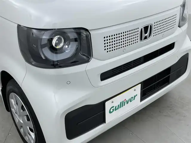 ホンダ Ｎ ＢＯＸ 福井県 2024(令6)年 0.1万km プラチナホワイトパール Honda SENSING/〇衝突軽減ブレーキ（CMBS）/〇先行車発進お知らせ機能/〇歩行者事故低減ステアリング/〇路外逸脱抑制機能/〇標識認識機能/〇渋滞追従機能付アダプティブクルーズコントロール（ACC）/〇車線維持支援システム（LKAS）/〇誤発進抑制機能/〇後方誤発進抑制機能/〇近距離衝突軽減ブレーキ/〇急アクセル抑制機能/〇パーキングセンサーシステム/〇オートハイビーム/純正9インチナビ/〇フルセグTV/〇BT/バックカメラ/両側パワースライドドア/電子制御パーキングブレーキ/オートブレーキホールド機能