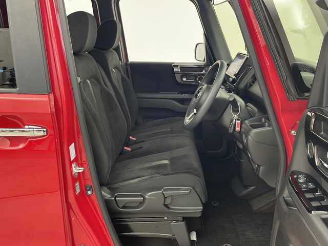 ホンダ Ｎ ＢＯＸ カスタム G L ホンダセンシング 秋田県 2020(令2)年 3.9万km ミラノレッド 4WD/片側パワースライドドア/純正ナビ/(フルセグTV/Bluetooth/DVD)/バックカメラ/レーダークルーズコントロール/レーンキープアシスト/衝突被害軽減システム/横滑防止機能/プッシュスタート/純正エンジンスターター/スマートキー/前席シートヒーター/オートライト/LEDヘッドライト/フォグランプ/ステアリングリモコン/電動格納ミラー/ETC/後方コーナーセンサー/純正フロアマット/純正アルミホイール/取扱説明書