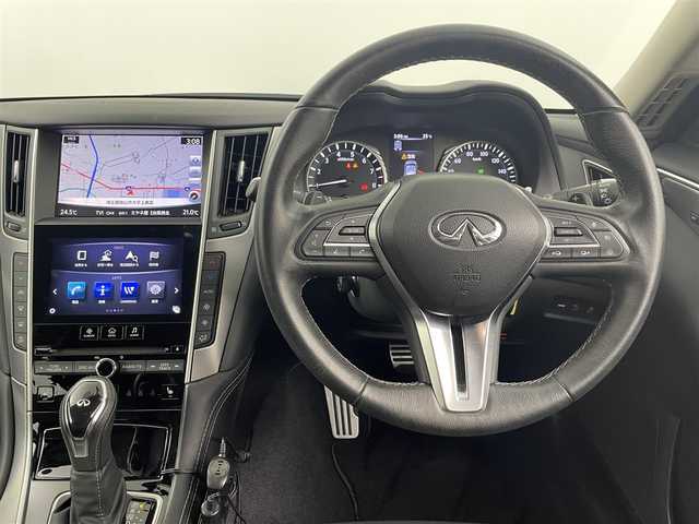 日産 スカイライン ハイブリッド 350GT Type SP 埼玉県 2018(平30)年 5.7万km オーロラフレアブルーパール 純正ナビ/(Bluetooth/USB/ipod/AUX/CD/DVD/AM/FM)/地デジワンセグ/全方位カメラ/前後ドライブレコーダー/ETC/サンルーフ/アダプティブクルーズコントロール/パドルシフト/シートメモリー/前席シートヒーター/アルミペダル/ステアリングリモコン/ドライブモードセレクト/フロントフォグランプ/ウィンカーミラー/純正フロアマット/純正19インチアルミホイール