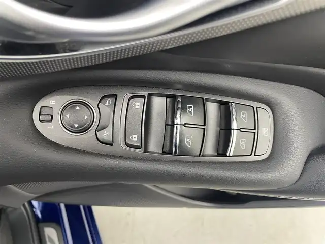 日産 スカイライン ハイブリッド 350GT Type SP 埼玉県 2018(平30)年 5.7万km オーロラフレアブルーパール 純正ナビ/(Bluetooth/USB/ipod/AUX/CD/DVD/AM/FM)/地デジワンセグ/全方位カメラ/前後ドライブレコーダー/ETC/サンルーフ/アダプティブクルーズコントロール/パドルシフト/シートメモリー/前席シートヒーター/アルミペダル/ステアリングリモコン/ドライブモードセレクト/フロントフォグランプ/ウィンカーミラー/純正フロアマット/純正19インチアルミホイール