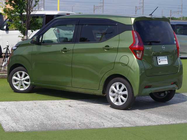 日産 デイズ X 千葉県 2020(令2)年 4.5万km プレミアムオリーブメタリック エマージェンシーブレーキ/アイドリングストップ/純正SDナビ/【DVD/CD再生機能】/アラウンドビューモニター/ウインカーミラー/コーナーセンサー/純正14インチアルミホイル/サイド/カーテンエアバッグ/インテリジェントキー