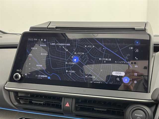トヨタ プリウス Z 道央・札幌 2024(令6)年 0.3万km プラチナホワイトパールマイカ ・ワンオーナー/・４WD/・純正ディスプレイオーディオ/・BT/USB/フルセグTV/・パノラミックビューモニター/・ビルトインETC2.0/・ガラスルーフ/・デジタルインナーミラー/・トヨタセーフティセンス/・プリクラッシュセーフティ/・レーンキープアシスト/・アダプティブクルーズコントロール/・クリアランスソナー/・横滑り防止装置/・LEDヘッドライト/・オートマチックハイビーム/・オートライト/・パワーバックドア/・D+N席シートヒーター/・D＋N席エアシート/・D+N席パワーシート/・ステアリングスイッチ/・ステアリングヒーター/・純正OPツィーター/・純正19インチAWオールシーズンタイヤ（シンクロウェザー）/・純正フロアマット/・プッシュスタート/・スマートキー/・スペアキー/・保証書/・取扱説明書