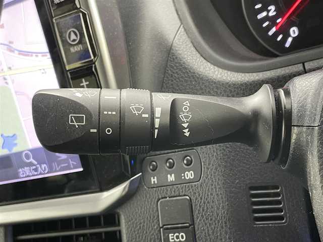 トヨタ ヴォクシー ZS 煌Ⅱ 岡山県 2019(令1)年 9.4万km ブラック アルパイン１１インチナビ/【Bluetooth/フルセグTV/Carplay/CD/DVD】/１２．８インチフリップダウンモニター/両側電動スライドドア/クルーズコントロール/ＬＥＤヘッドライト/オートハイビーム/社外ドライブレコーダー（前）/バックカメラ/衝突軽減ブレーキシステム/ビルトインＥＴＣ/純正フロアマット/後席サンシェイド