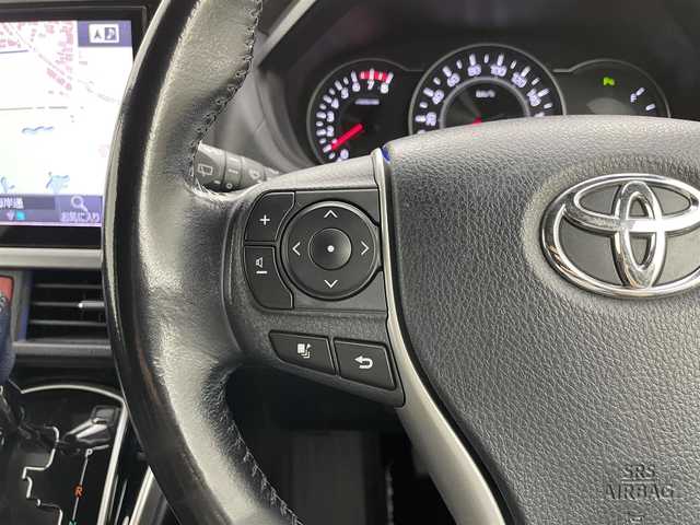 トヨタ ヴォクシー ZS 煌Ⅱ 岡山県 2019(令1)年 9.4万km ブラック アルパイン１１インチナビ/【Bluetooth/フルセグTV/Carplay/CD/DVD】/１２．８インチフリップダウンモニター/両側電動スライドドア/クルーズコントロール/ＬＥＤヘッドライト/オートハイビーム/社外ドライブレコーダー（前）/バックカメラ/衝突軽減ブレーキシステム/ビルトインＥＴＣ/純正フロアマット/後席サンシェイド