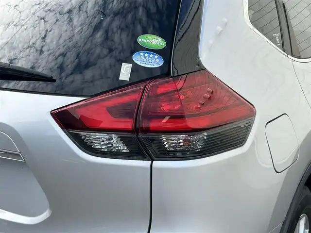 日産 エクストレイル ハイブリッド 20Xi 山形県 2020(令2)年 5.1万km ブリリアントシルバー 純正ナビ/・フルセグTV/AM/FM/DVD/Bluetooth/4WD/禁煙車/全周囲カメラ/追従式クルーズコントロール/前後ドライブレコーダー/プロパイロット/オートホールド/ナイトビジョン/横滑り防止装置/オートライト/ダウンヒルアシストコントロール/パワーバックドア/前後コーナーセンサー/前席ヒートシーター/ETC/電動パーキングブレーキ/取扱説明書