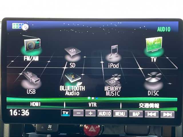 三菱 デリカＤ：５ D－Power package 岩手県 2017(平29)年 3.8万km アイガーグレーメタリック 10型ナビ フリップダウンモニター 両側電動スライド シートヒーター フルセグ DVD再生 Bluetooth パドルシフト ETC 電動リアゲート オートLEDライト フォグランプ ドアバイザー スマートキー 純正18インチAW