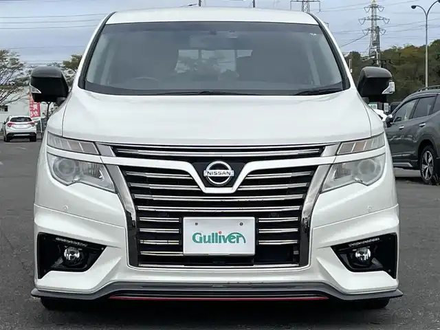 日産 エルグランド 350ハイウェイスター プレミアム 道央・札幌 2017(平29)年 4.7万km ブリリアントホワイトパール ４WD/nismoエアロ/BOSEサウンドシステム/純正メーカーナビ/CD/DVD/BT/フルセグ/エマージェンシーブレーキ/横滑り防止装置/レーダークルーズコントロール/クリアランスソナー/アラウンドビューモニター/ビルトインETC/ドライブレコーダー/ECOMODE/両側パワースライドドア/パワーバックドア/前席シートヒーター/オットマン/レザーシート/革巻きステアリング/ステアリングリモコン/プッシュスタート/スマートキー/LEDヘッドライト/オートライト/フォグランプ/電動格納ミラー/ウィンカーミラー/純正フロアマット/スペアキー