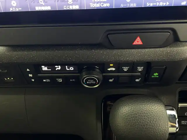 ホンダ Ｎ ＢＯＸ カスタム ターボ 鹿児島県 2023(令5)年 2.6万km ミッドナイトブルービームM 純正9インチナビ/（AM/FM/CD/DVD/AppleCarPlay）/全周囲カメラ/パドルシフト/両側パワースライドドア/シートヒーター/ハーフレザーシート/オートブレーキホールド/ホンダセンシング/レーダークルーズコントロール/レーンキープアシスト/オートハイビーム/オートライト/スマートキー/コーナーセンサー/LEDヘッドライト/純正フロアマット