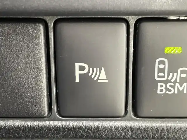 レクサス ＩＳ 200t Fスポーツ モードプラス 群馬県 2016(平28)年 9.6万km ホワイトノーヴァガラスフレーク プリクラッシュセーフティシステム（ミリ波レーダー方式）/レーンディパーチャーアラート/レーダークルーズコントロール（ブレーキ制御付）/ブラインドスポットモニター/オートマチックハイビーム/クリアランスソナー/バックソナー/F SPORT専用本革スポーツシート/・運転席ポジションメモリー/・前席シートヒーター/ベンチレーション/=====/純正7インチナビ/・AM/FM/CD/DVD/SD/USB/AUX/Bluetooth/フルセグTV/・バックカメラ/=====/純正７インチナビ　プリクラッシュセーフティ　レーンディパーチャーアラート　レーダークルーズコントロール　オートマチックハイビーム　ブラインドスポットモニター　クリアランスソナー　黒本革シート　ＥＴＣ