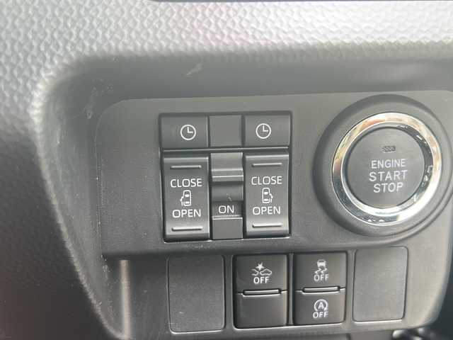 ダイハツ トール カスタムG ターボ 沖縄県 2024(令6)年 0.4万km ブラックマイカメタリック 9インチディスプレイオーディオ・TV・Bluetooth/全方位カメラ/両側パワースライドドア/オートライト/衝突軽減システム/コーナーセンサー/オートホールド/リアロールサンシェード/ステアリングスイッチ/電動格納ミラー/LEDヘッドライト/純正アルミ