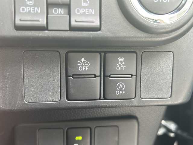 ダイハツ トール カスタムG ターボ 沖縄県 2024(令6)年 0.4万km ブラックマイカメタリック 9インチディスプレイオーディオ・TV・Bluetooth/全方位カメラ/両側パワースライドドア/オートライト/衝突軽減システム/コーナーセンサー/オートホールド/リアロールサンシェード/ステアリングスイッチ/電動格納ミラー/LEDヘッドライト/純正アルミ