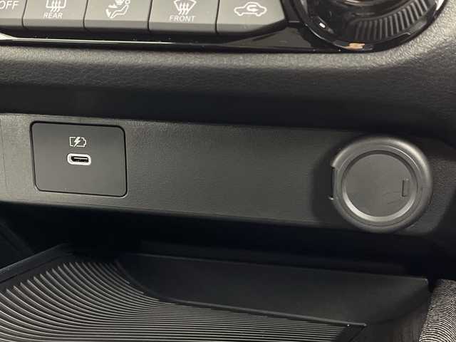 日産 オーラ G レザーエディション 愛知県 2024(令6)年 0.1万km 黒 オーディオレス/デジタルインナーミラー/運転席パワーシート/衝突軽減システム/レーンキープアシスト/ブラインドスポットモニター/コーナーセンサー/オートマチックハイビーム/スペアキー/純正ＡＷ