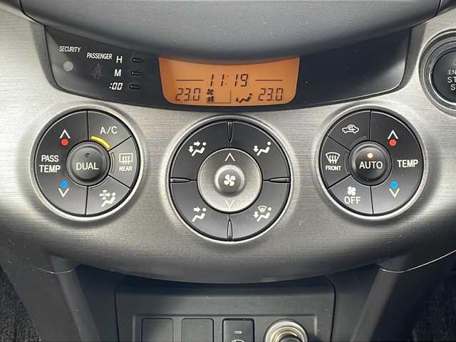 トヨタ ヴァンガード 240S 青森県 2011(平23)年 5.7万km ホワイトパールクリスタルシャイン ・4WD/・スマートキー/・社外ナビ/・ワンセグ/・バックカメラ/・社外17AW/・ETC/・ドライブレコーダー/・保証書・取説あり