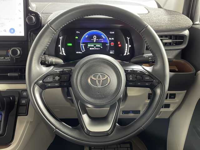 トヨタ シエンタ ハイブリッド Z 広島県 2022(令4)年 4.8万km ホワイトパールクリスタルシャイン 禁煙車/純正10.5型ディスプレイオーディオ/バックカメラ/モデリスタエアロ/レーダークルーズコントロール/両側パワースライドドア/１５００Ｗ給電/アダブティブＬＥＤヘッドライト/ＥＴＣ/ドラレコ/衝突軽減/レーンキープ/踏み間違い防止/オートマチックハイビーム/純正15インチホイールキャップ(185/65/R15)/エアバッグ(運転席/助手席サイド/カーテン)