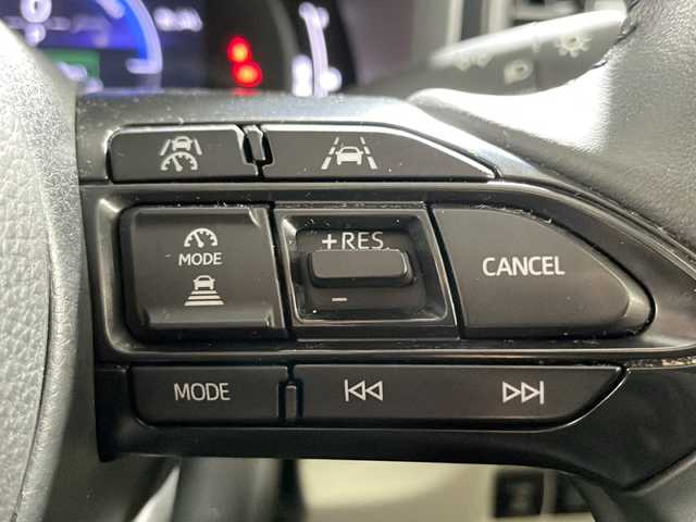 トヨタ シエンタ ハイブリッド Z 広島県 2022(令4)年 4.8万km ホワイトパールクリスタルシャイン 禁煙車/純正10.5型ディスプレイオーディオ/バックカメラ/モデリスタエアロ/レーダークルーズコントロール/両側パワースライドドア/１５００Ｗ給電/アダブティブＬＥＤヘッドライト/ＥＴＣ/ドラレコ/衝突軽減/レーンキープ/踏み間違い防止/オートマチックハイビーム/純正15インチホイールキャップ(185/65/R15)/エアバッグ(運転席/助手席サイド/カーテン)