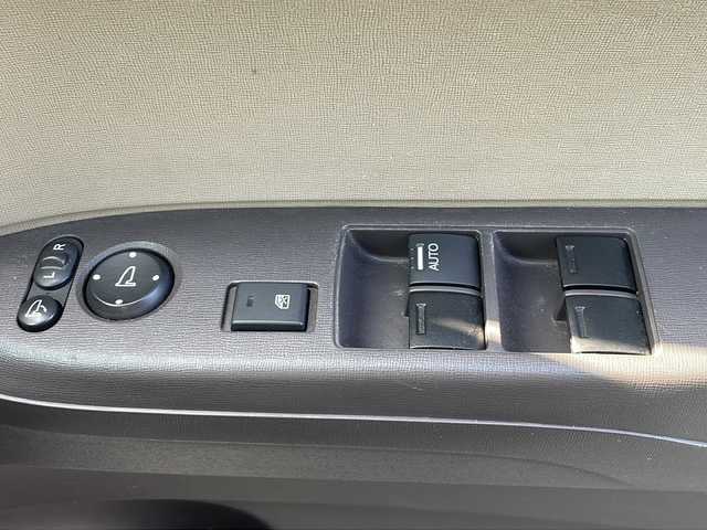 ホンダ Ｎ ＯＮＥ G 兵庫県 2014(平26)年 6.5万km プレミアムホワイトパール 社外オーディオ（AM/FM/CD/AUX)/ヘッドライトレベラーザー/横滑り防止/アイドリングストップ/ドライブレコーダー/純正マット/スマートキー/電格ミラー