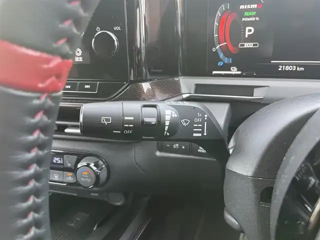 日産 オーラ ニスモ 埼玉県 2022(令4)年 2.2万km スーパーブラック ・ワンオーナー/・純正ナビ/・アラウンドビューモニター/・クルコン/・シートヒーター/・ドラレコ/・ETC