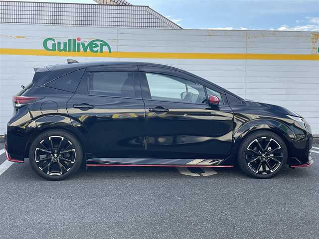 日産 オーラ ニスモ 埼玉県 2022(令4)年 2.2万km スーパーブラック ・ワンオーナー/・純正ナビ/・アラウンドビューモニター/・クルコン/・シートヒーター/・ドラレコ/・ETC