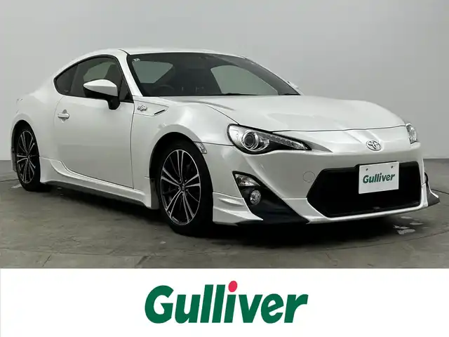 トヨタ ８６ GT 大分県 2014(平26)年 4.6万km クリスタルホワイトパール プッシュスタート/スマートキー/ETC/TRDフルエアロ/HKS車高調/純正フロアマット/純正17インチアルミホイール/LEDヘッドライト/サイドエアバック