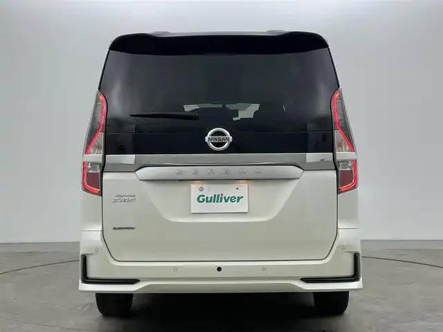 日産 セレナ ハイウェイスター V 岡山県 2022(令4)年 3.8万km ブリリアントホワイトパール 2トーン 純正１１インチフリップダウンモニター/純正１０インチナビ/デジタルインナーミラー/プロパイロット/アラウンドビューモニター/衝突軽減ブレーキ/純正ドライブレコーダー（前後）/両側パワースライドドア/ＬＥＤヘッドライト/ビルトインETC/ブラインドスポットモニター/オートブレーキホールド/取扱説明書/ナビ取扱説明書