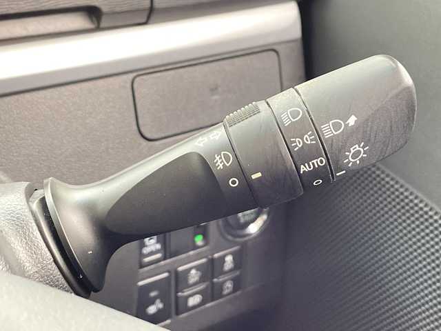 ダイハツ タント カスタム X トップED SA Ⅲ 千葉県 2017(平29)年 4万km パールホワイトⅢ 社外ナビ/　DVD/フルセグTV/Bluetooth/スマートアシスト/衝突軽減ブレーキ/オートハイビーム/運転席シートヒーター/ハーフレザーシート/前方ドラレコ/ＥＴＣ/バックカメラ/ＬＥＤライト/フォグランプ/ロールサンシェード/フロアマット/ドアバイザー