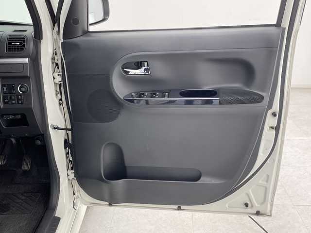 ダイハツ タント カスタム X トップED SA Ⅲ 千葉県 2017(平29)年 4万km パールホワイトⅢ 社外ナビ/　DVD/フルセグTV/Bluetooth/スマートアシスト/衝突軽減ブレーキ/オートハイビーム/運転席シートヒーター/ハーフレザーシート/前方ドラレコ/ＥＴＣ/バックカメラ/ＬＥＤライト/フォグランプ/ロールサンシェード/フロアマット/ドアバイザー