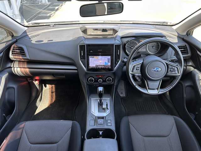 スバル インプレッサ ＸＶ 1．6i－L アイサイト 大阪府 2018(平30)年 6.8万km クールグレーカーキ 純正7インチナビ/AM FM CD DVD BT/フルセグ/ETC2.0/アイサイト/全車速追従機能付クルーズコントロール/レーンキープ/SRH/SRVD/電動パーキングブレーキ/X-MODE/パドルシフト/LEDヘッドライト/スマートキー/プッシュスタート