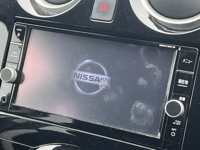 日産 ノート e－パワー X FOUR 秋田県 2018(平30)年 4.8万km ブリリアントホワイトパール 純正ナビ/衝突軽減システム/４WD/スマートキー/バックカメラ/コーナーセンサー/クルーズコントロール/アイドリングストップ/レーンキープアシスト/プッシュスタート/社外アルミ/純正フロアマット/純正ドアバイザー/ステアリングスイッチ/横滑り防止/オートエアコン/オートライト/パワーウィンドウ/パワーステアリング/電動格納ウィンカーミラー