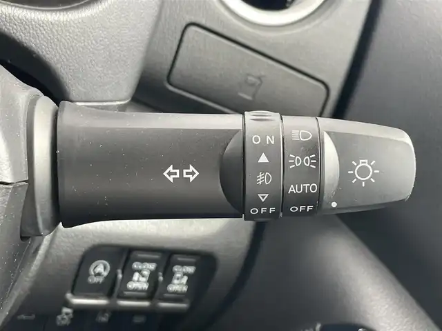 日産 デイズ ルークス ハイウェイスター Gターボ 滋賀県 2018(平30)年 4.1万km アッシュブラウンM 純正SDナビ/・フルセグTV/・CD DVD /・Bluetooth/アラウンドビューモニター/衝突軽減ブレーキ/車線逸脱警報/横滑り防止/両側パワースライドドア/アイドリングストップ/プッシュスタート/スマートキー/革巻きステアリング/ステアリングリモコン/純正ドライブレコーダー/ETC/純正フロアマット/LEDヘッドライト/オートライト/オートマチックハイビーム/純正15インチAW
