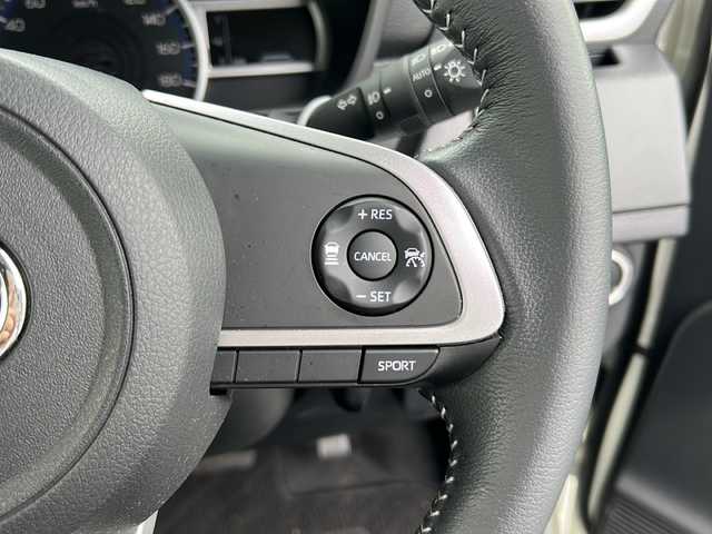トヨタ ルーミー カスタムG－T 千葉県 2021(令3)年 0.8万km ブラックマイカメタリック/パールホワイト2トーン モデリスタエアロ／マフラーエンド　９型ナビＮＳＺＴ－Ｙ６８Ｔ　全方位カメラ シートヒーター 両側パワースライドドア ドラレコ ２．０ETC USB クルコン ツートンカラー LEDライト オートライト