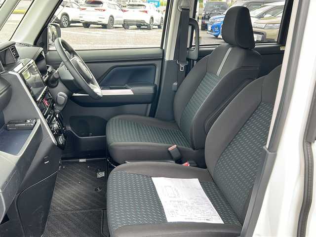 トヨタ ルーミー カスタムG－T 千葉県 2021(令3)年 0.8万km ブラックマイカメタリック/パールホワイト2トーン モデリスタエアロ／マフラーエンド　９型ナビＮＳＺＴ－Ｙ６８Ｔ　全方位カメラ シートヒーター 両側パワースライドドア ドラレコ ２．０ETC USB クルコン ツートンカラー LEDライト オートライト