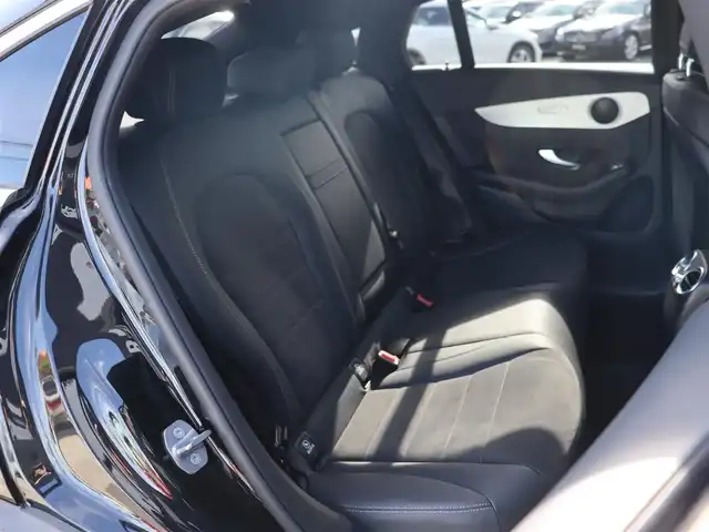 メルセデス・ベンツ ＧＬＣ２２０ d 4マチック クーペ スポーツ 長野県 2018(平30)年 5.5万km オブシディアンブラック レーダーセーフティＰＫＧ　/アルカンターラレザー　/純正ナビＴＶ　/３６０°カメラ　/ヘッドアップＤ　/ディストロニック　/衝突軽減Ｂ　/ＬＫＡ　/ＢＳＭ　/パワーシート／ヒーター　/パワーバックドア　/純１９ＡＷ　/ＬＥＤ